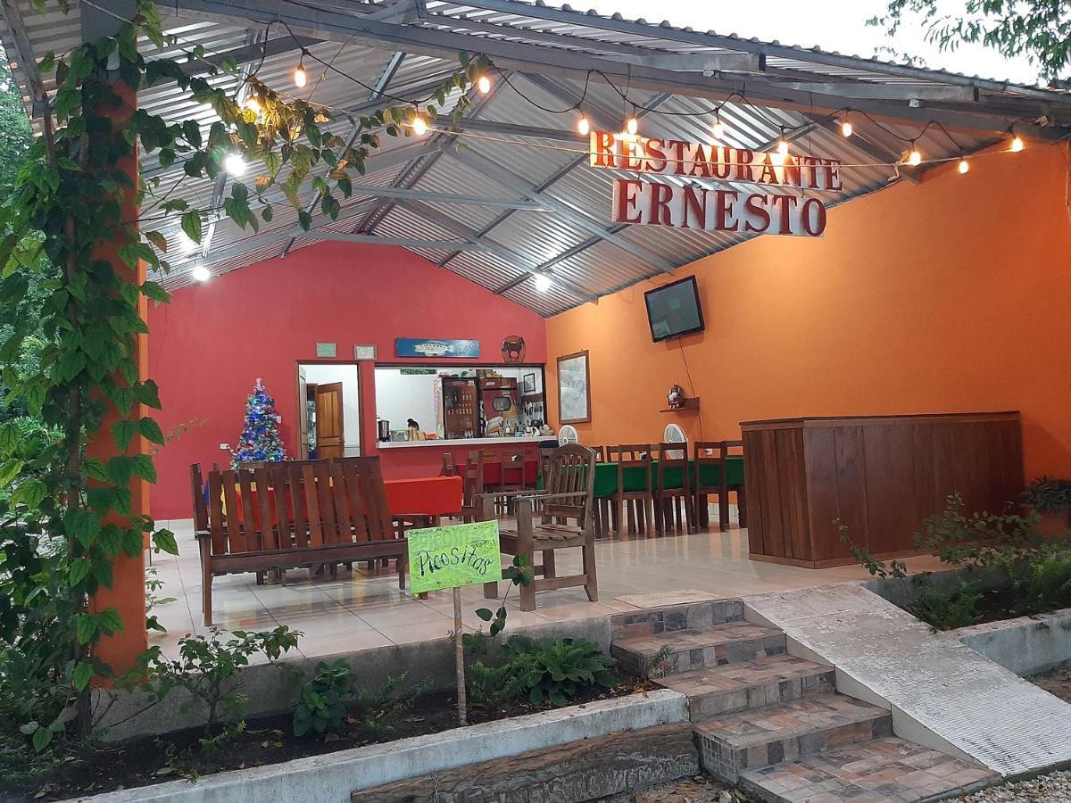 Ernesto Hotel & Restaurante Ел Ремате Екстериор снимка
